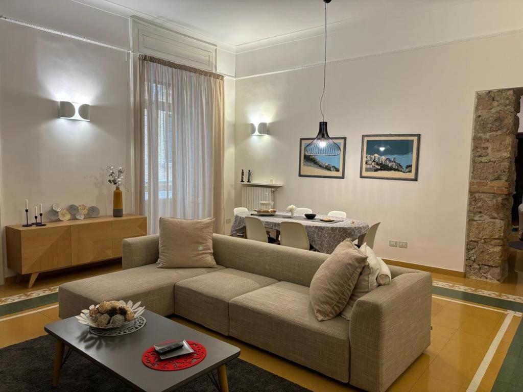 Luxury Manfredi Apartment Salerno Ngoại thất bức ảnh