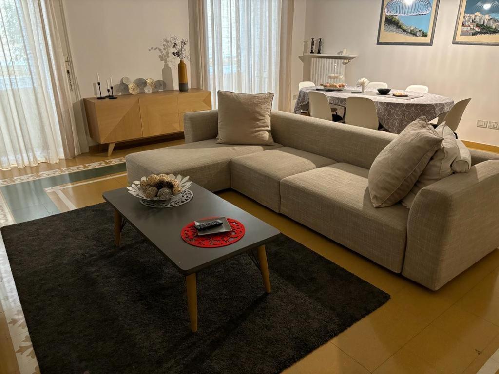 Luxury Manfredi Apartment Salerno Ngoại thất bức ảnh