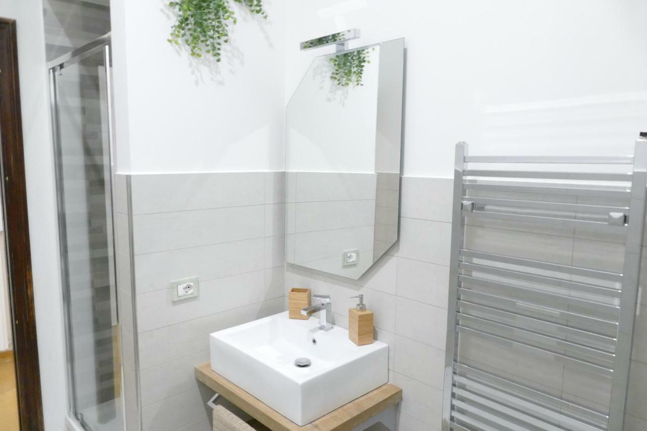 Luxury Manfredi Apartment Salerno Ngoại thất bức ảnh